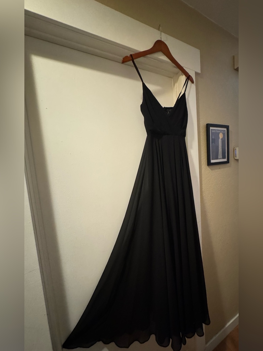 Lulus Black Maxi Dress XS NWT Formal Evening Wedding Guest Bridesmaid Flowy